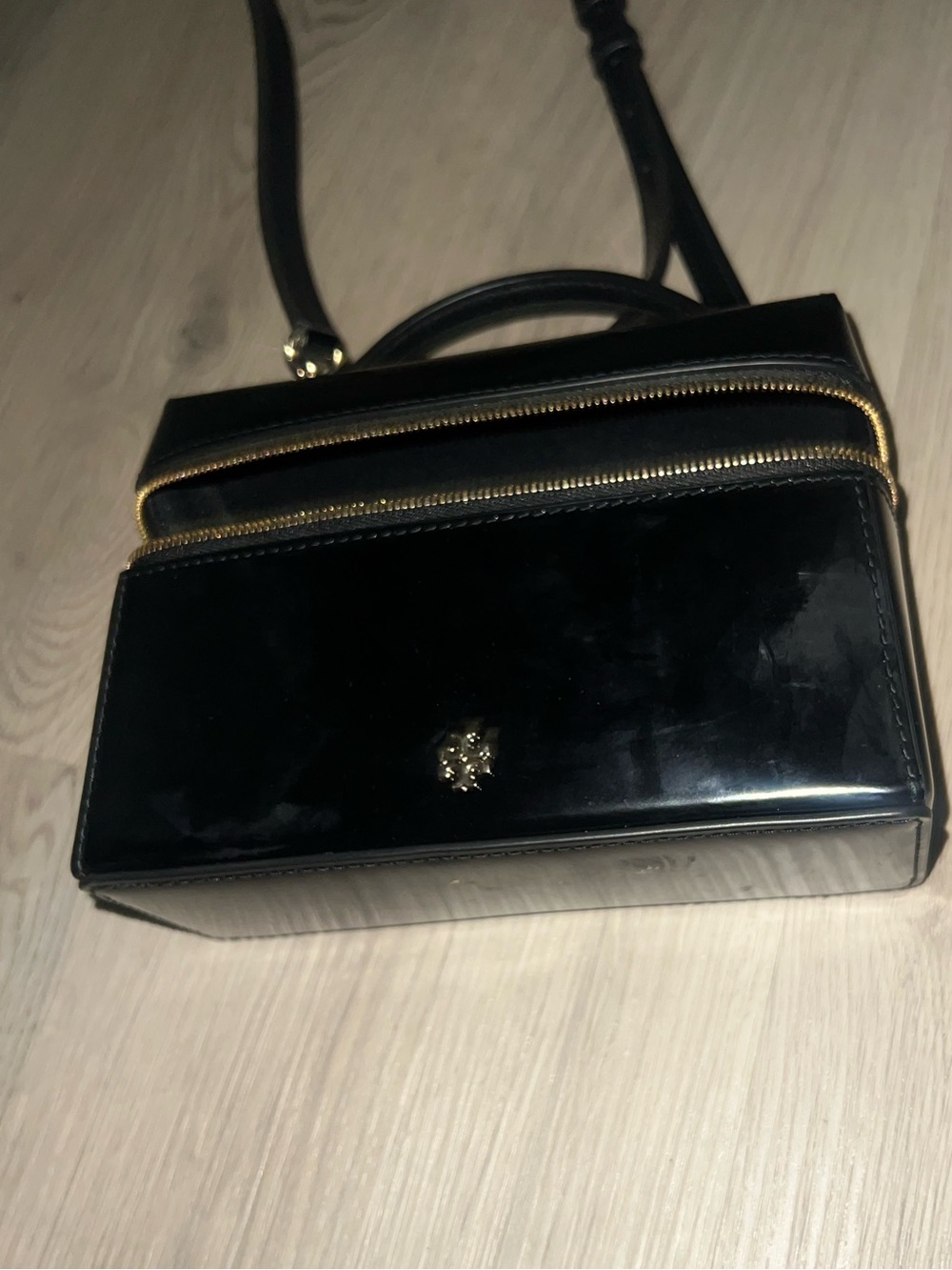 Tory Burch Emerson Smooth Vanity Black Top-Handle Box Bag - Picture 10 of 16